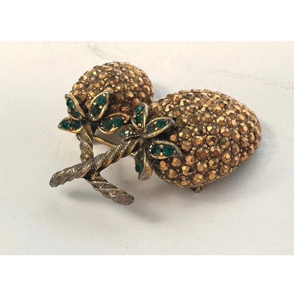 Weiss Vintage Gold Topaz‎ Rhinestone Double Strawberry Brooch Pin Green Leaves